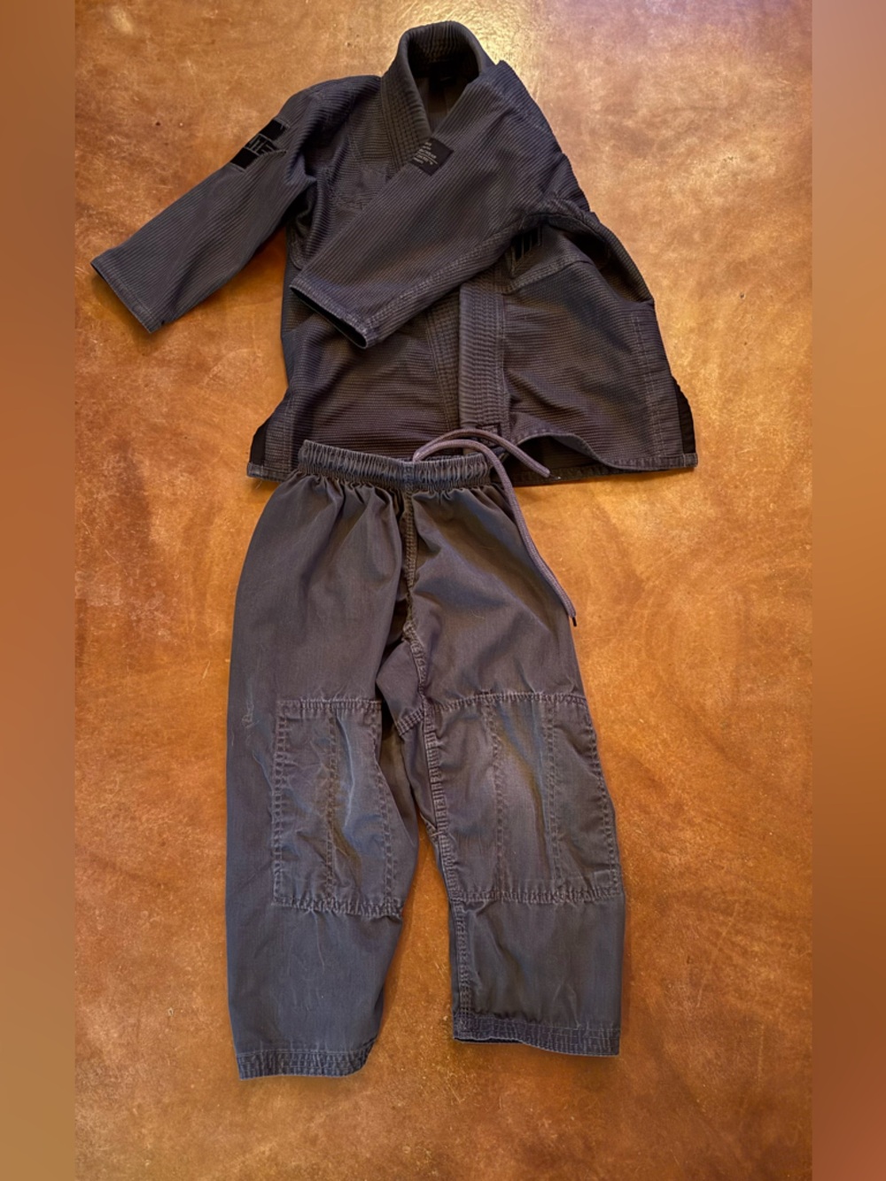 Elite brand dark grey Kids Martial Arts Gi Set - Jacket and Pants size C000